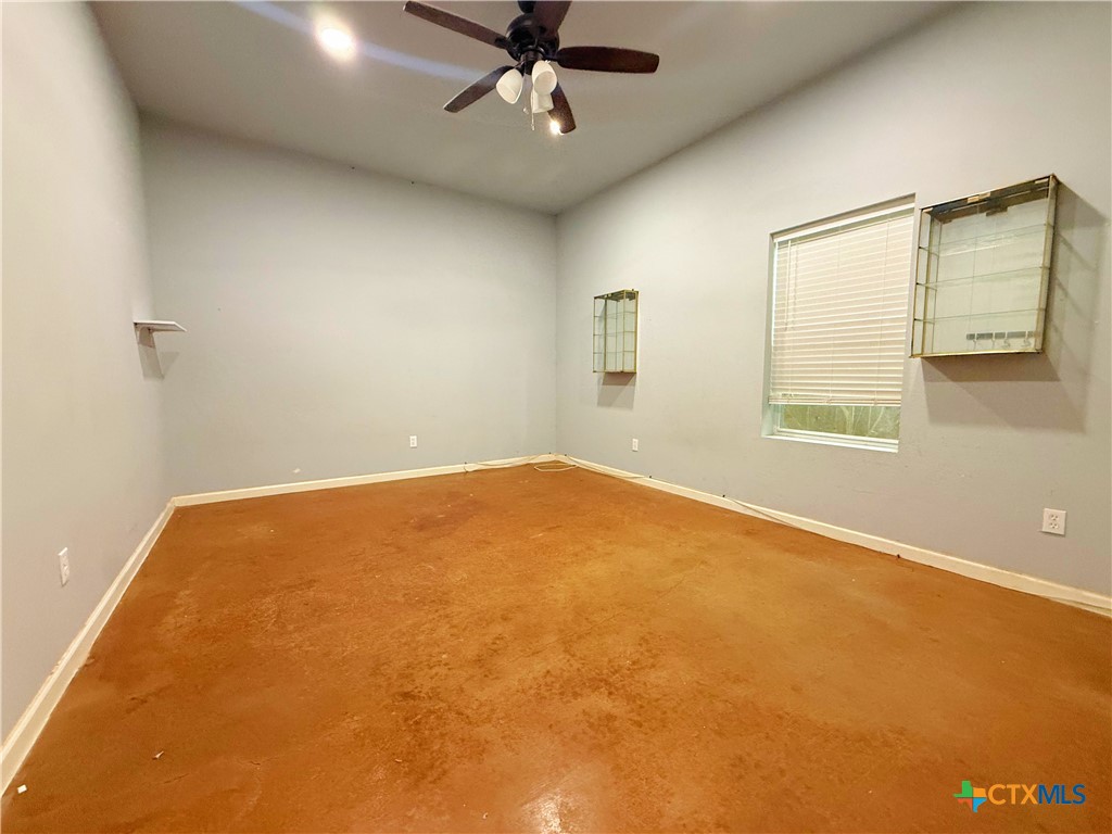 Residential Lease in Bartlett 3