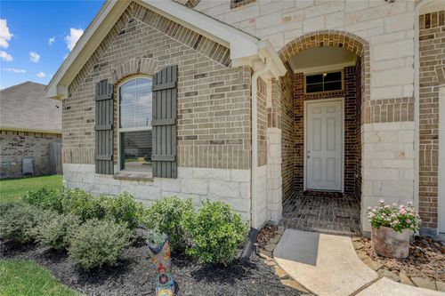 7046 Terra Dr, Manvel, TX, 77578-2749 | Card Image