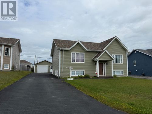 26 Payette St, Gander, NL, A1V0B7 | Card Image