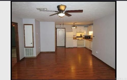 504 S Pool St, Austin, AR, 72007-9747 | Card Image