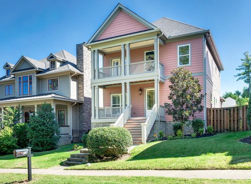 216 Orlando Ave, Nashville, TN, 37209-3246 | Card Image