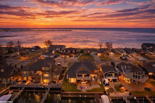 32492 N River Rd, Harrison Township, MI, 48045-1482 | Card Image