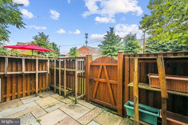 6119 Madison Crest Ct, Townhouse with 3 bedrooms, 4 bathrooms and null parking in FALLS CHURCH VA | Image 28