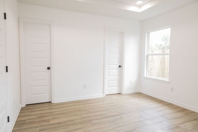 Primary Bedroom | Image 24