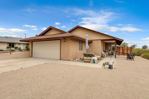7412 Maude Adams Ave, Twentynine Palms, CA, 92277 | Card Image