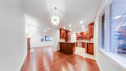 49 Henry St, Scarsdale, NY, 10583-2634 | Card Image