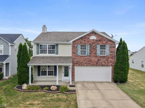 2917 Limber Pine Dr, Whiteland, IN, 46184-9732 | Card Image