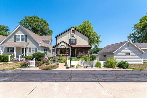 714 E Terrace Bay Ct, Monticello, IN, 47960-2741 | Card Image