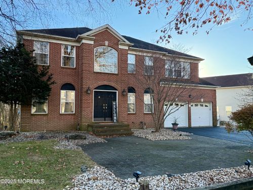 127 Disbrow Rd, Matawan, NJ, 07747-6809 | Card Image