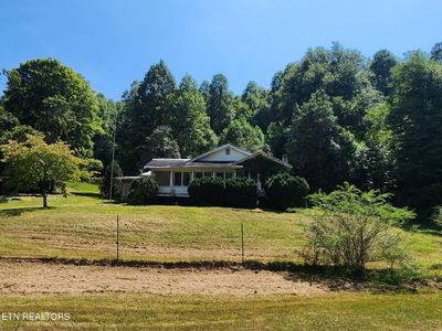 177 Almond Drive, House other with 3 bedrooms, 1 bathrooms and null parking in Pennington Gap VA | Image 1