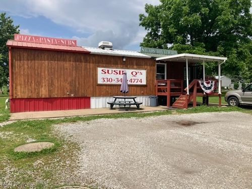 4067 New Cumberland Road Ne, Mineral City, OH, 44656 | Card Image