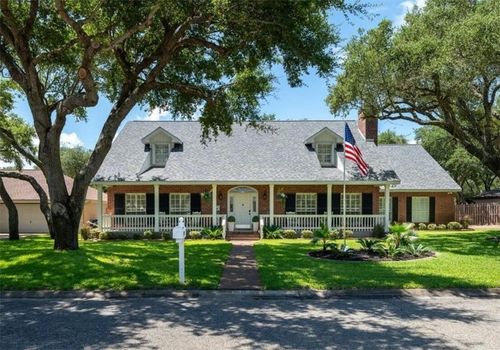113 Cherry Hills Drive, Rockport, TX, 78382 | Card Image
