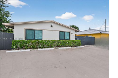 4727-4727 Nw 4th St, Miami, FL, 33126-2113 | Card Image