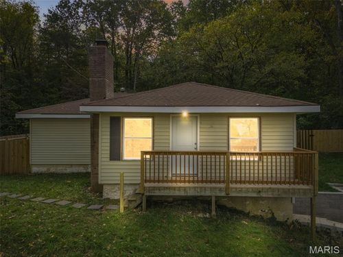 2323 Konert Rd, Fenton, MO, 63026-5828 | Card Image