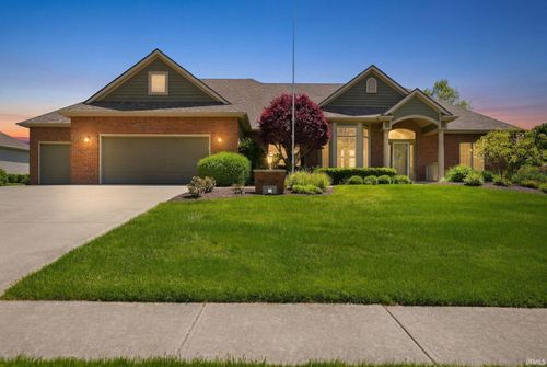 527 Chestnut Hills Pkwy, Fort Wayne, IN, 46814-8920 | Card Image