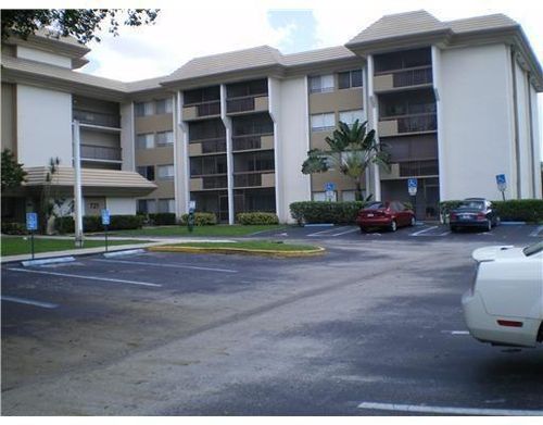 213-711 N Pine Island Rd, Plantation, FL, 33324-1300 | Card Image