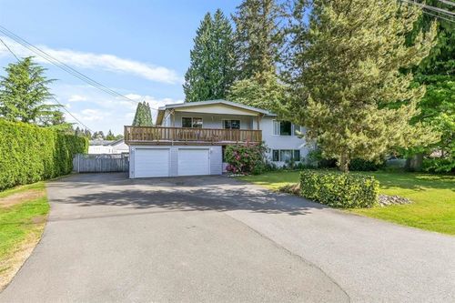 20663 39 Ave, Langley, BC, V3A2V7 | Card Image