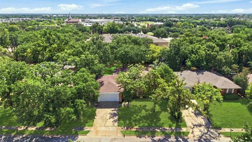 2110 Navajo St, Denton, TX, 76209-3412 | Card Image