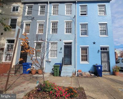 703 Tessier Street, Townhouse with 3 bedrooms, 1 bathrooms and null parking in BALTIMORE MD | Image 1