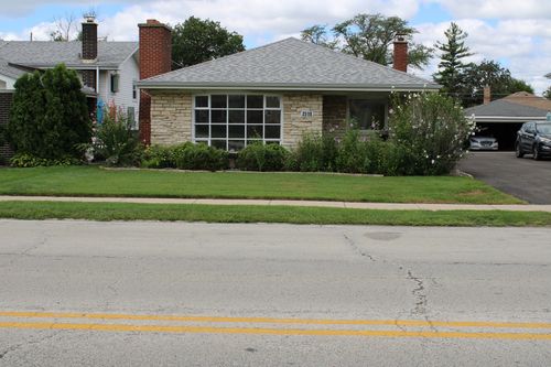 2510 S 17th Ave, Broadview, IL, 60155-3924 | Card Image