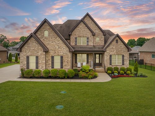 7045 Silver Fox St, Smyrna, TN, 37167-1098 | Card Image