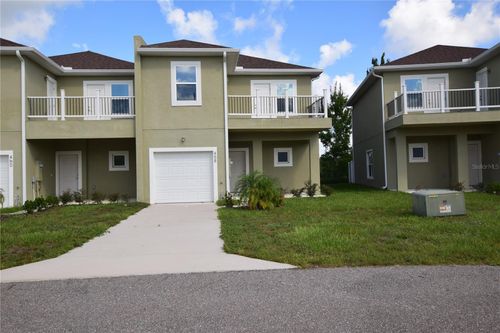 458 Lake Shore Pkwy, Davenport, FL, 33896-7861 | Card Image