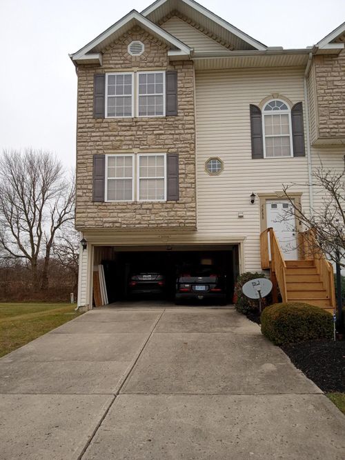 5888a-5888 Abernathy Ln, Columbus, OH, 43232-7467 | Card Image