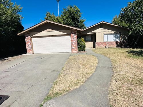 2844 Seine Ave, Davis, CA, 95616-2939 | Card Image