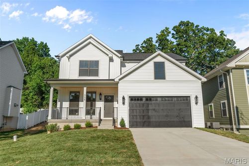 324 George Ave, Kirkwood, MO, 63122-5637 | Card Image