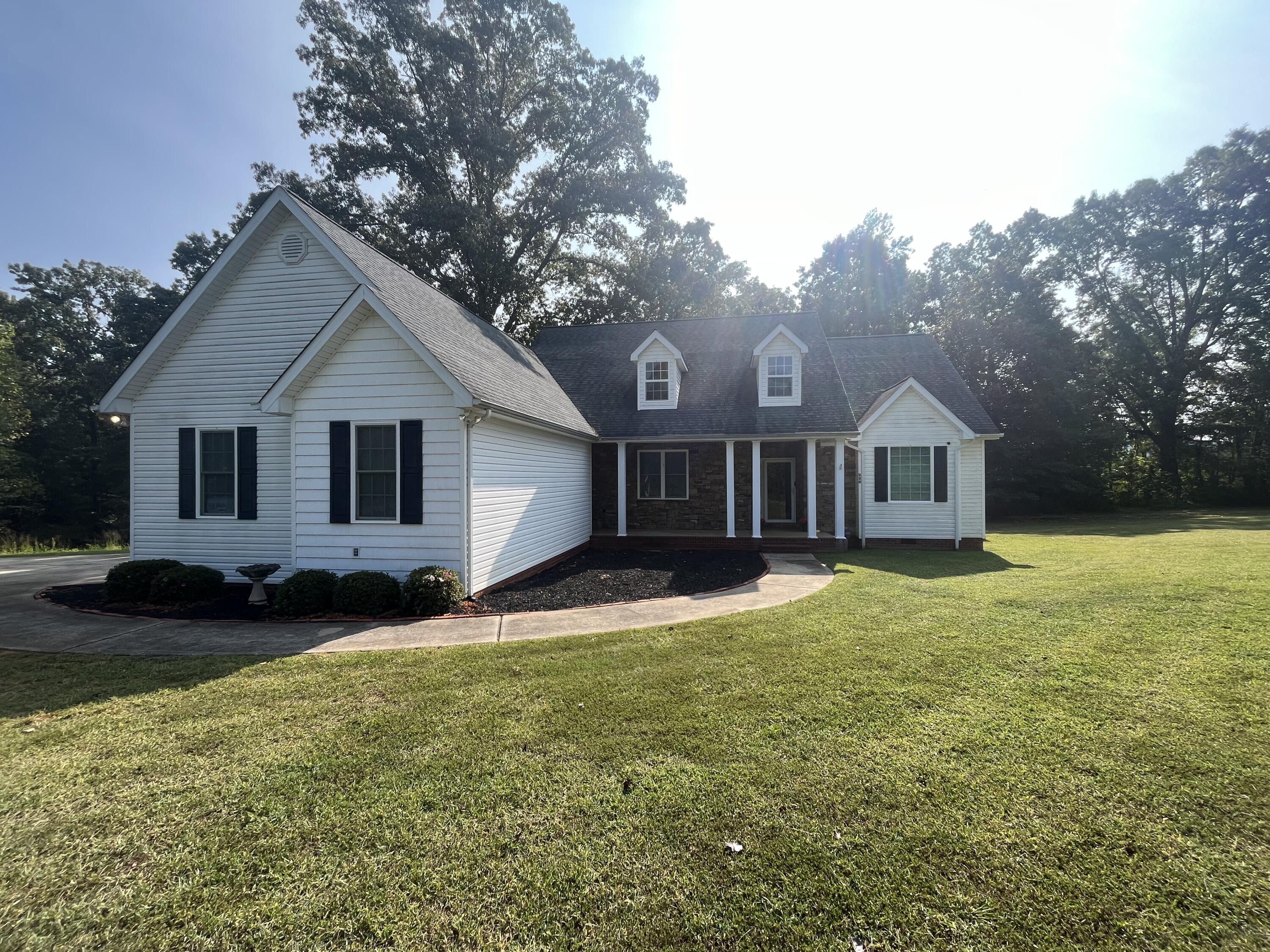 Village Dr, Whitwell, TN 37397
