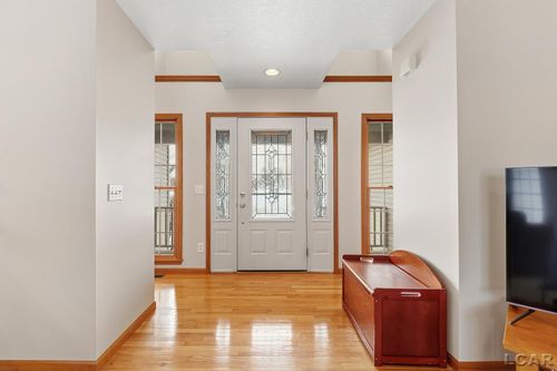 607 Red Maple Drive, Tecumseh, MI, 49286 | Card Image