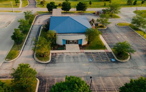 1271 W Il Route 134, Round Lake, IL, 60073-9725 | Card Image