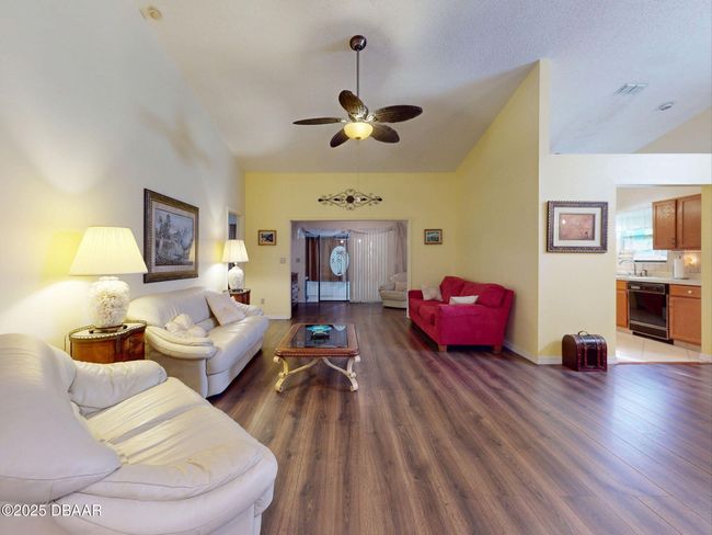 686 Middlebury Loop, House other with 2 bedrooms, 2 bathrooms and null parking in NEW SMYRNA BEACH FL | Image 10