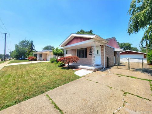 8527 State Park, Center Line, MI, 48015-2214 | Card Image