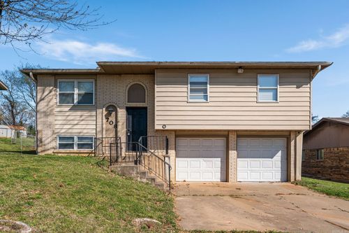 708 L Street, Barling, AR, 72923 | Card Image