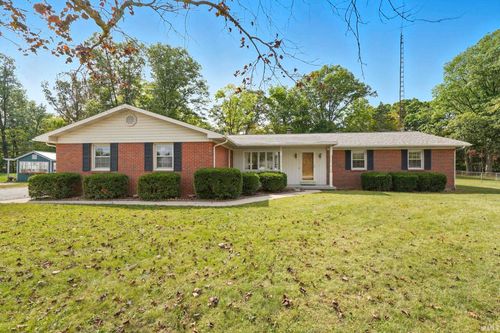 906 E 49th St, Marion, IN, 46953-5424 | Card Image