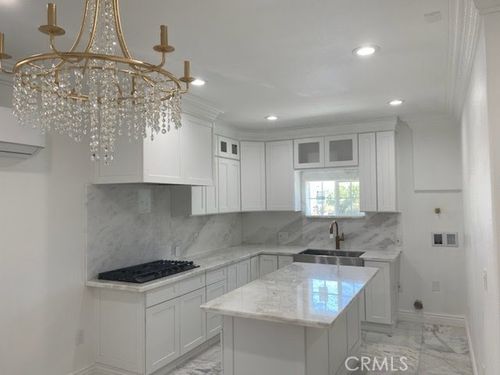 15942 Sulphur Springs Rd, Moreno Valley, CA, 92555-9105 | Card Image