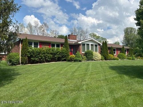 247 Valley Ln, Crossville, TN, 38555-5956 | Card Image