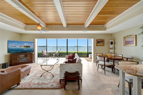 apt-102-1776 Mooringline Dr, Vero Beach, FL, 32963-3056 | Card Image