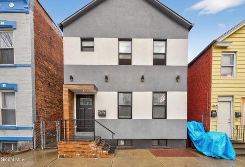 479 2nd St, Troy, NY, 12180-5518 | Card Image