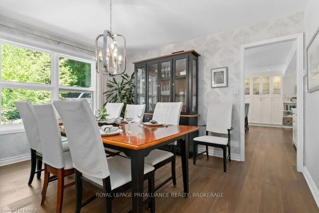 8 Forest Dr, House other with 3 bedrooms, 3 bathrooms and 6 parking in Kingston ON | Image 7