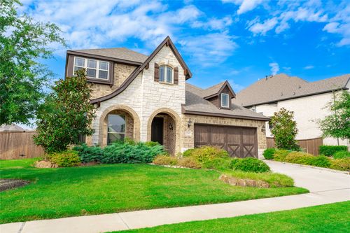 205 Oakcrest Dr, Justin, TX, 76247-1570 | Card Image