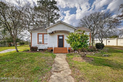 317 Peach St, Columbia, MS, 39429-2710 | Card Image