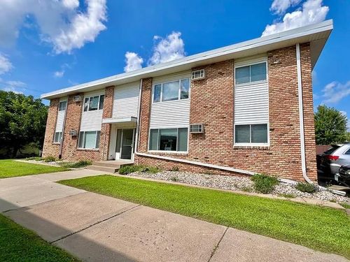 apt-7-553 Lemon St N, Hudson, WI, 54016-3016 | Card Image