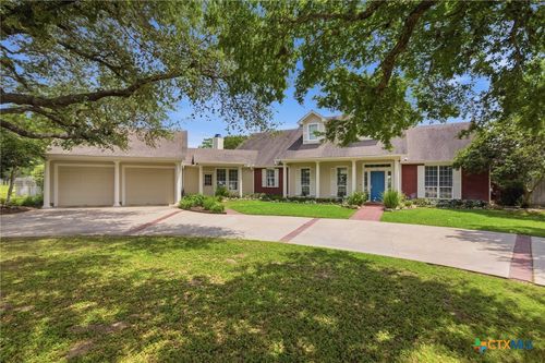 153 Shannon Valley Drive, Victoria, TX, 77904 | Card Image