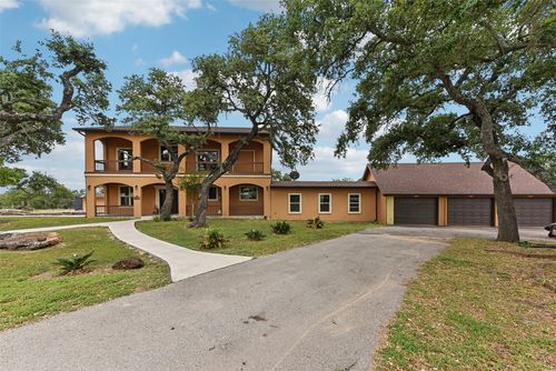 4401 Hilliard Rd, San Marcos, TX, 78666-8603 | Card Image