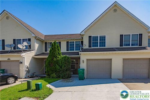 1311 Mohr Cir, MACUNGIE, PA, 18062-8719 | Card Image