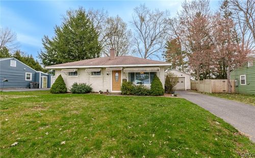 810 Amherst Dr, Rome, NY, 13440-2502 | Card Image