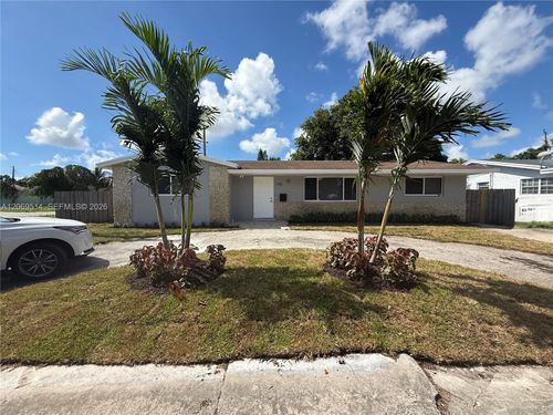 170 Ne 174th St, North Miami Beach, FL, 33162-1737 | Card Image