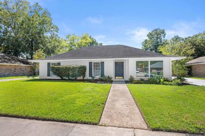 10312 Azrok Ave, House other with 3 bedrooms, 2 bathrooms and null parking in Baton Rouge LA | Image 1